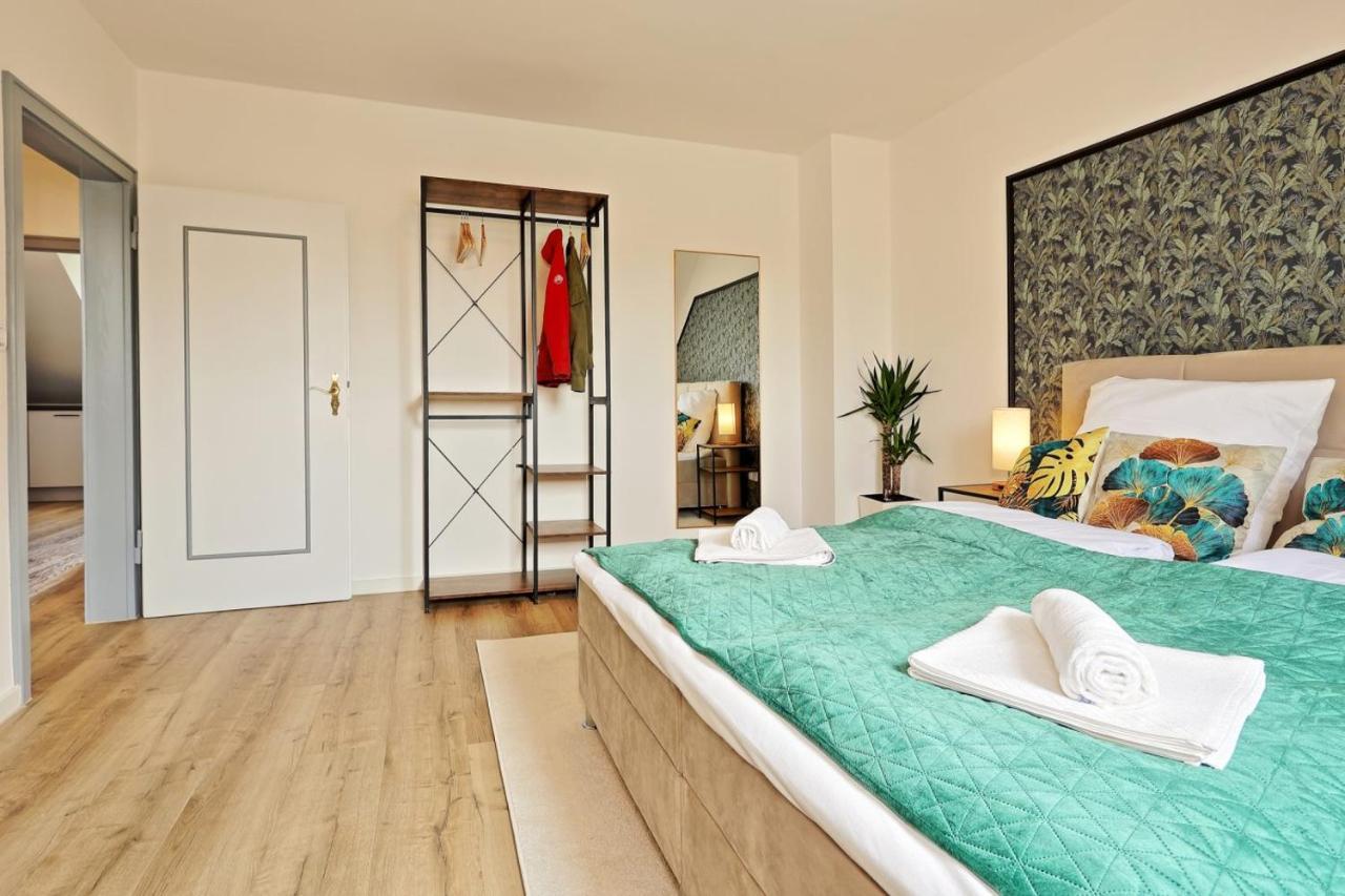 Near Messe! - Stay&Dream - 50Qm - City - Kitchen - Netflix Krefeld Bagian luar foto